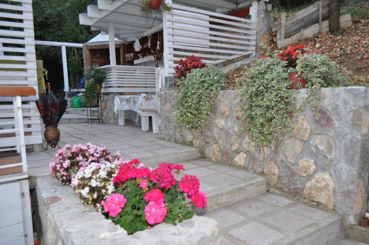 Studio Apartmani Pergolo Centar Соко Баня Екстериор снимка
