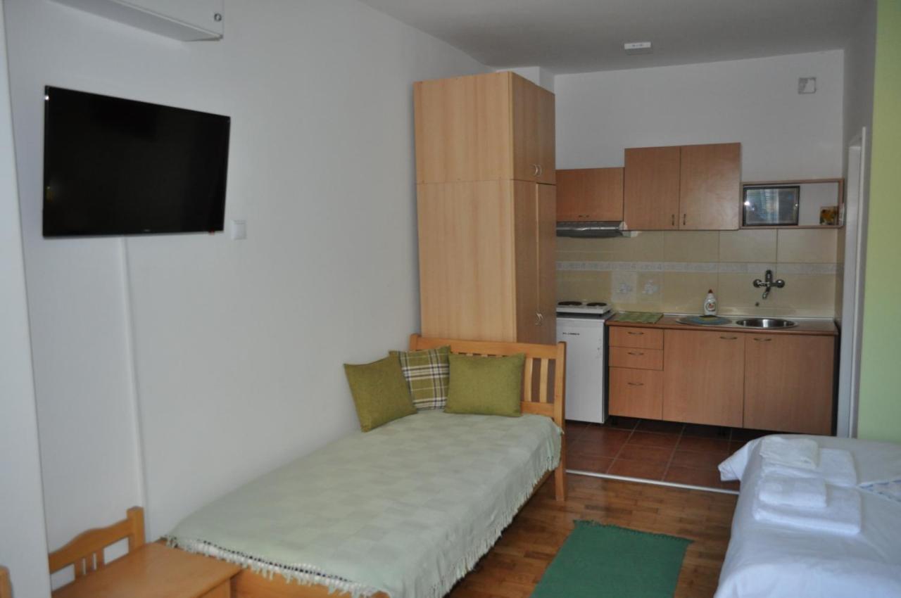 Studio Apartmani Pergolo Centar Соко Баня Екстериор снимка
