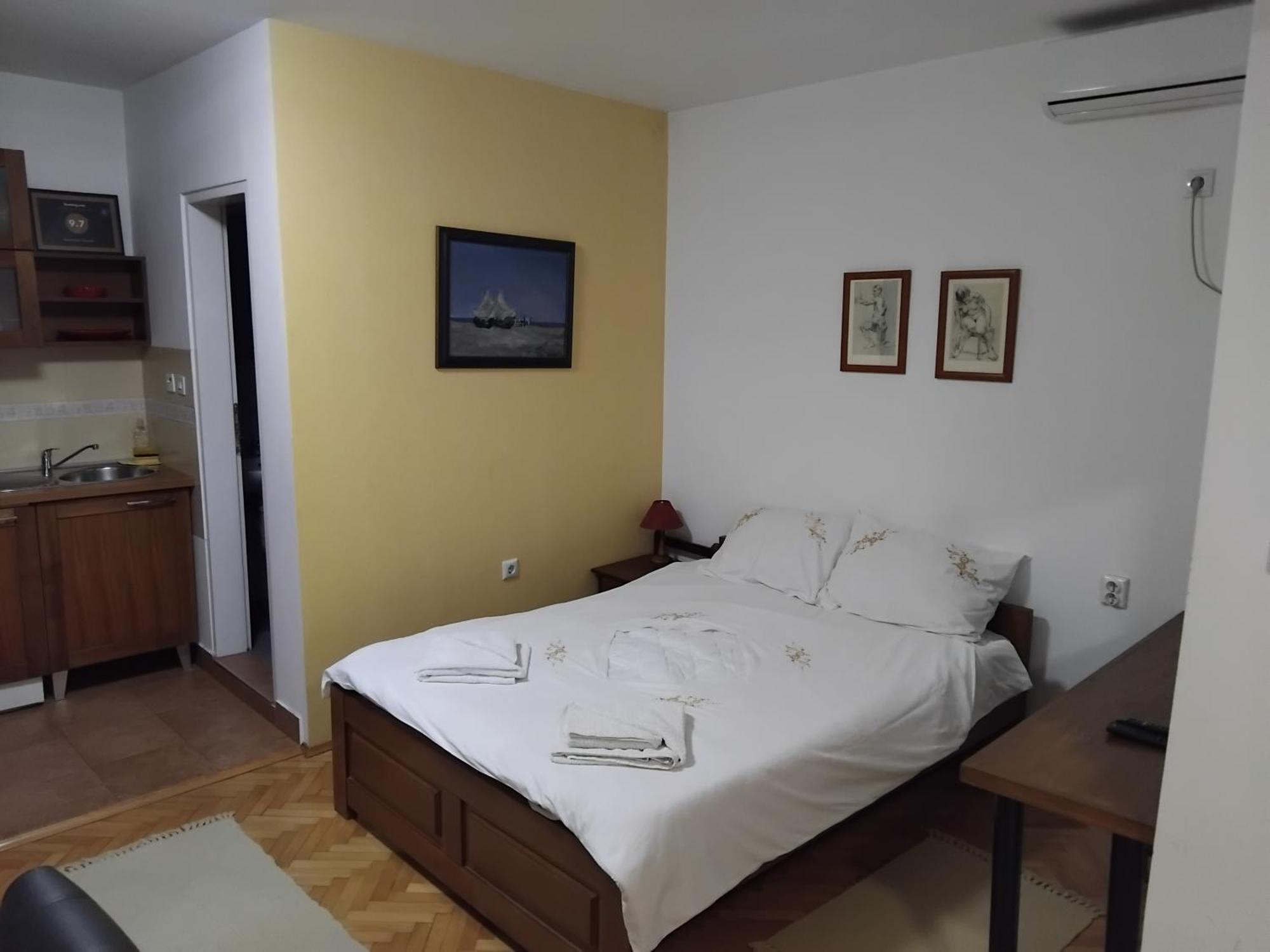 Studio Apartmani Pergolo Centar Соко Баня Екстериор снимка