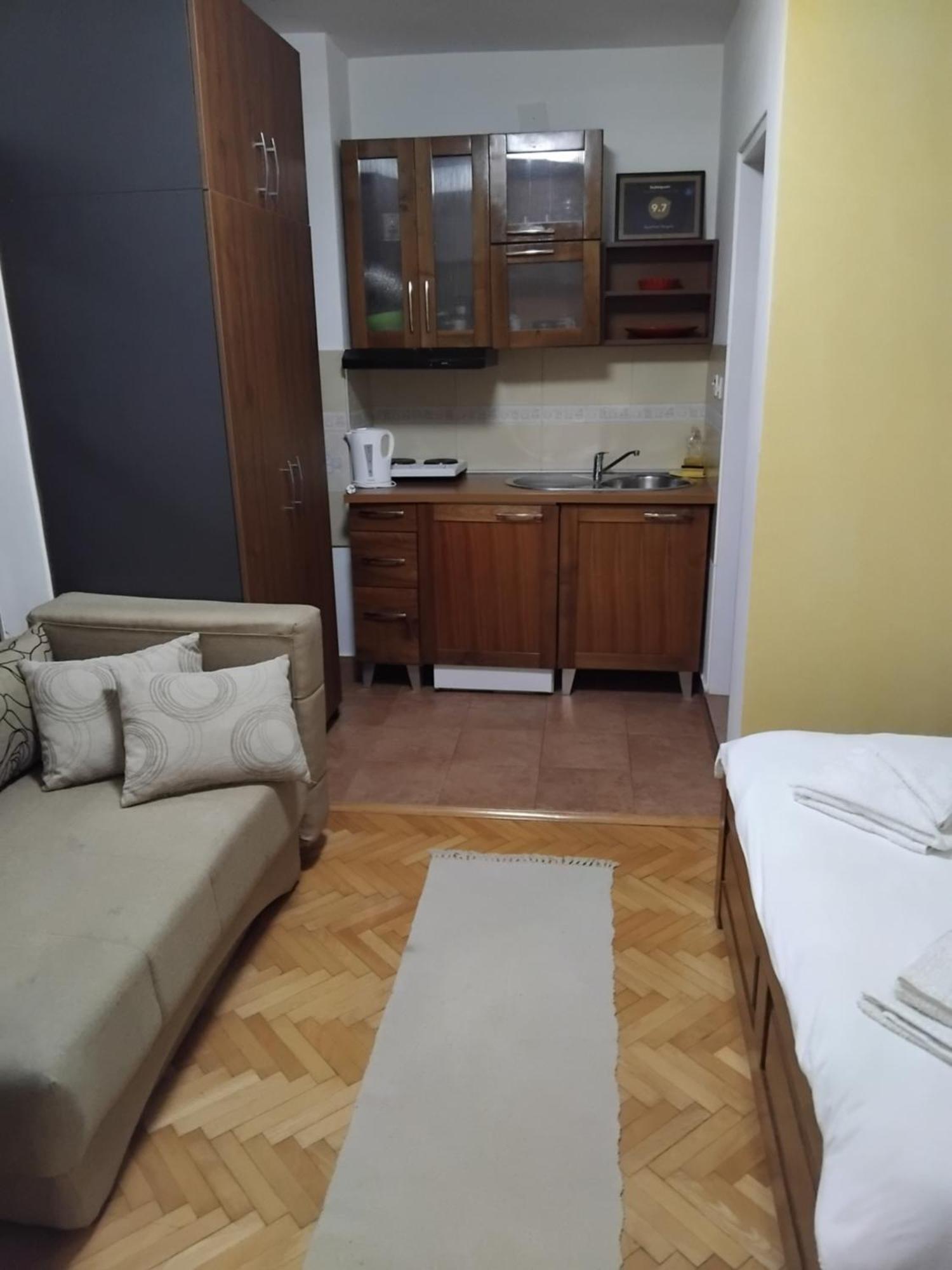Studio Apartmani Pergolo Centar Соко Баня Екстериор снимка